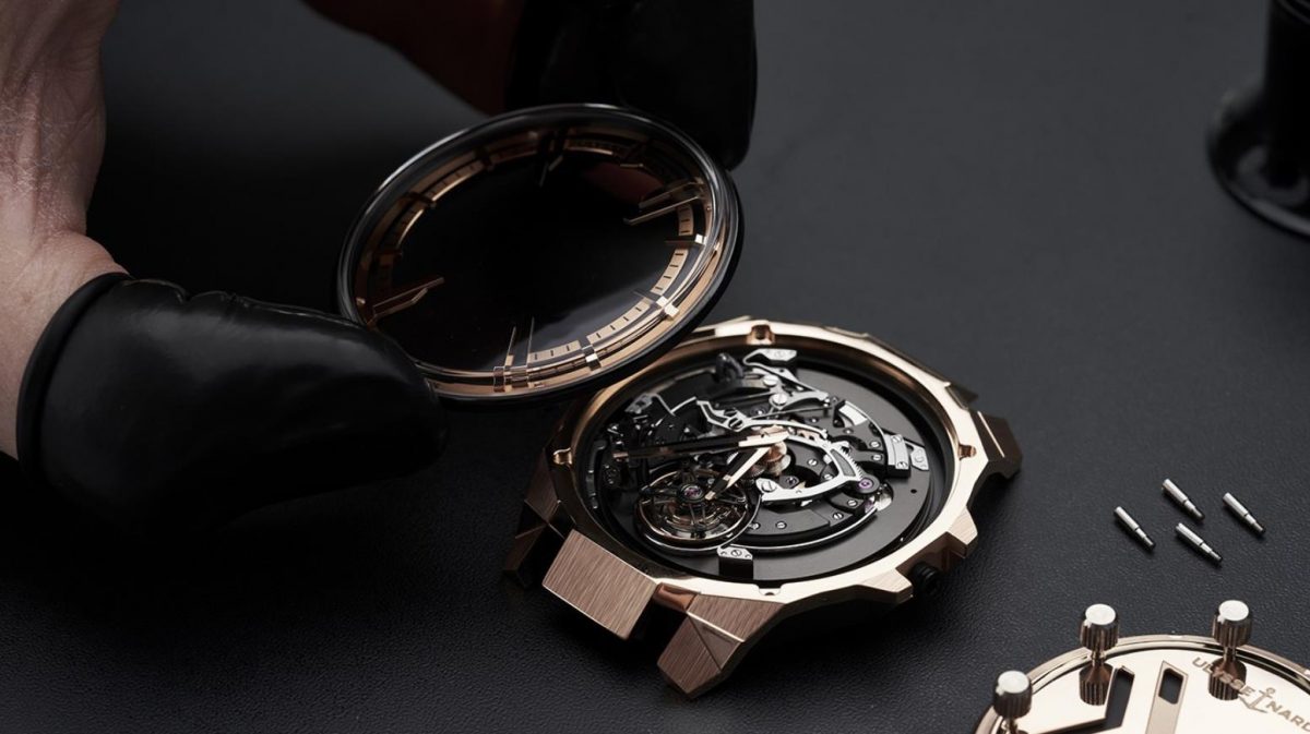 The luxury fake watch has a tourbillon,